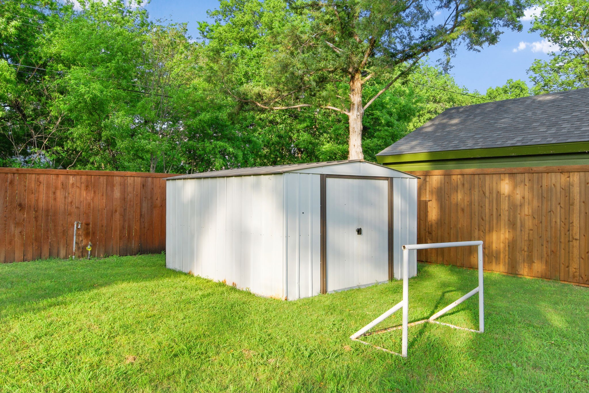 3068 Sunnyvale Street Dallas TX 75216