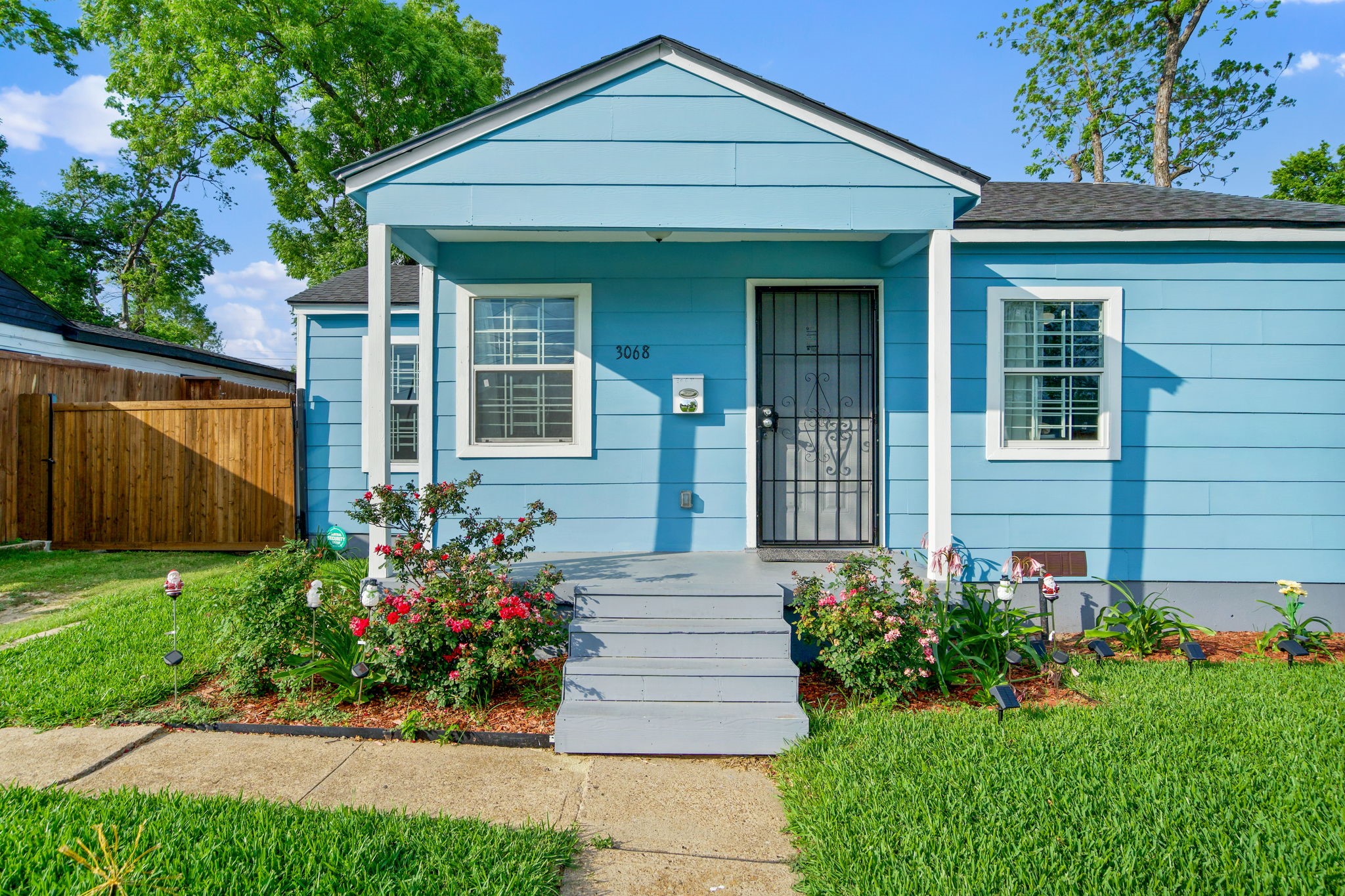 3068 Sunnyvale Street Dallas TX 75216