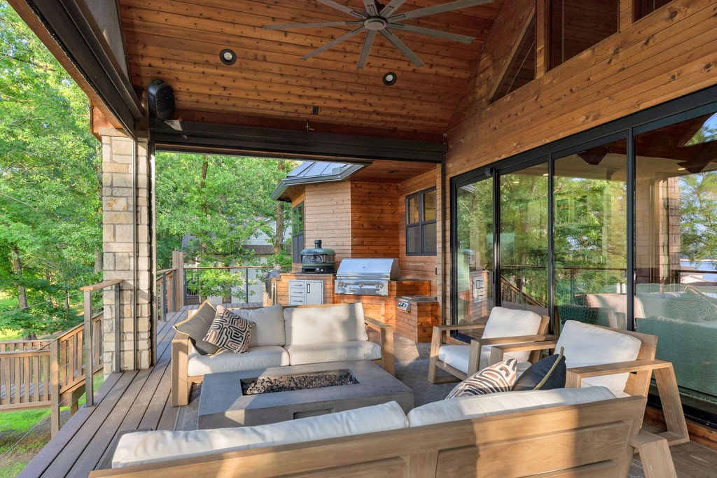 170 Country Club Road Scroggins TX 75480