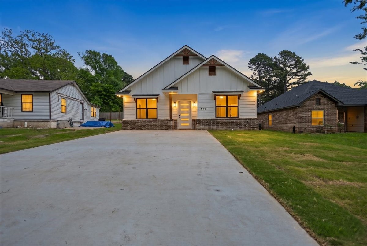 1615 Shawnee Boulevard Tyler TX 75702