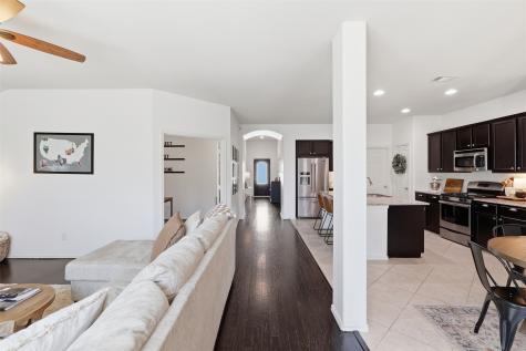 421 Mariscal Place Fort Worth TX 76131