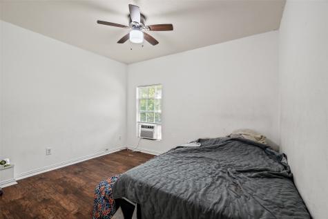 2138 Custer Drive Dallas TX 75216