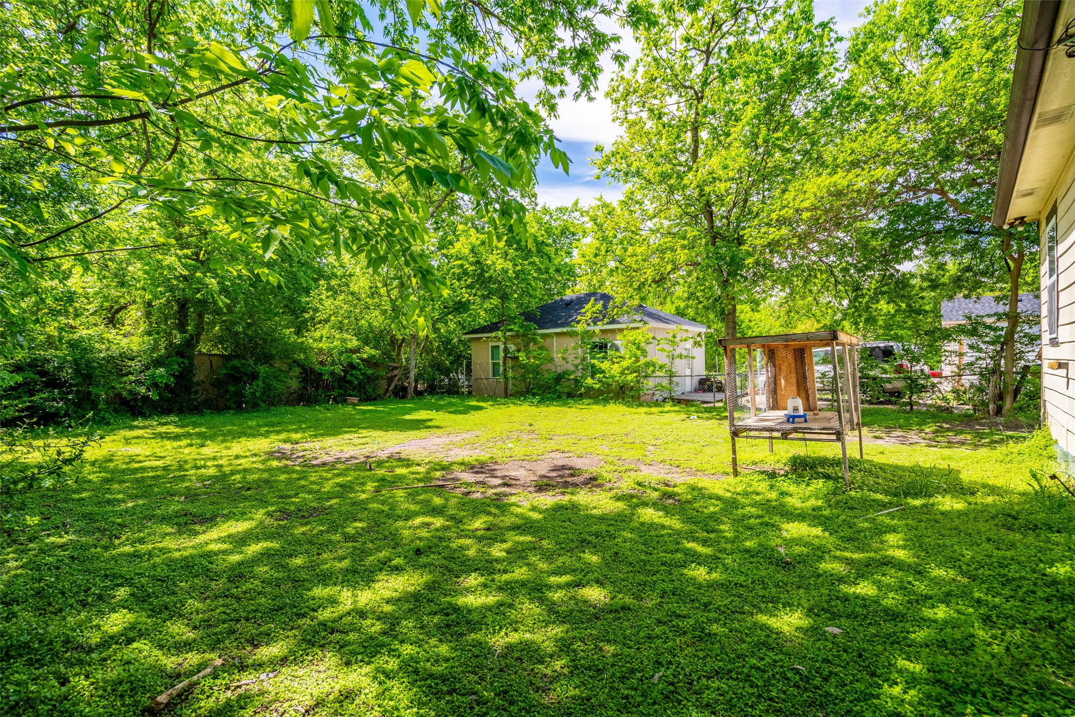 2138 Custer Drive Dallas TX 75216