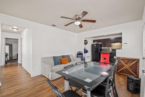 2138 Custer Drive Dallas TX 75216