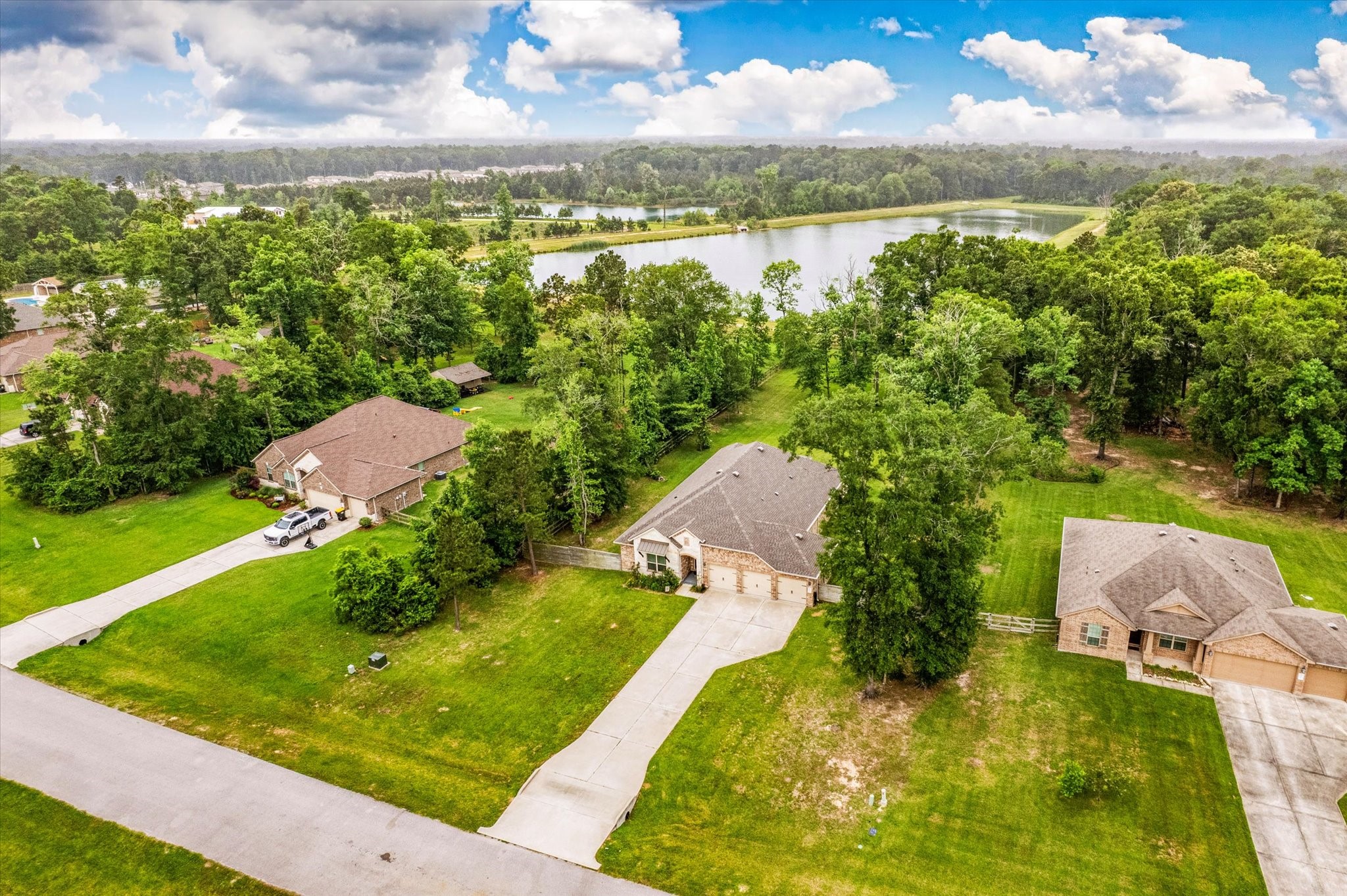 4626 Axis Trail Conroe TX 77303