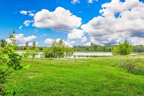 4626 Axis Trail Conroe TX 77303