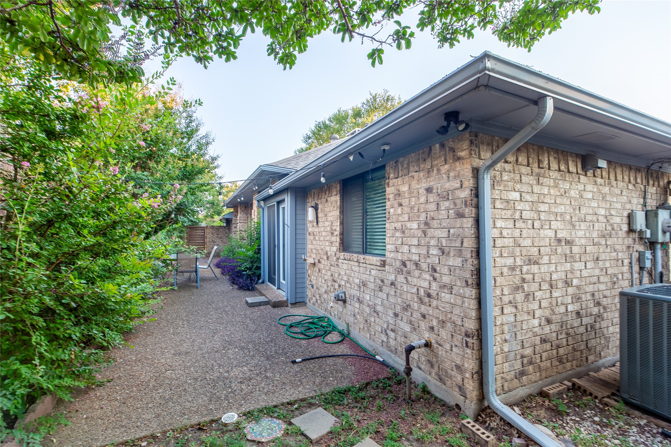 621 Woodway Lane Richardson TX 75081