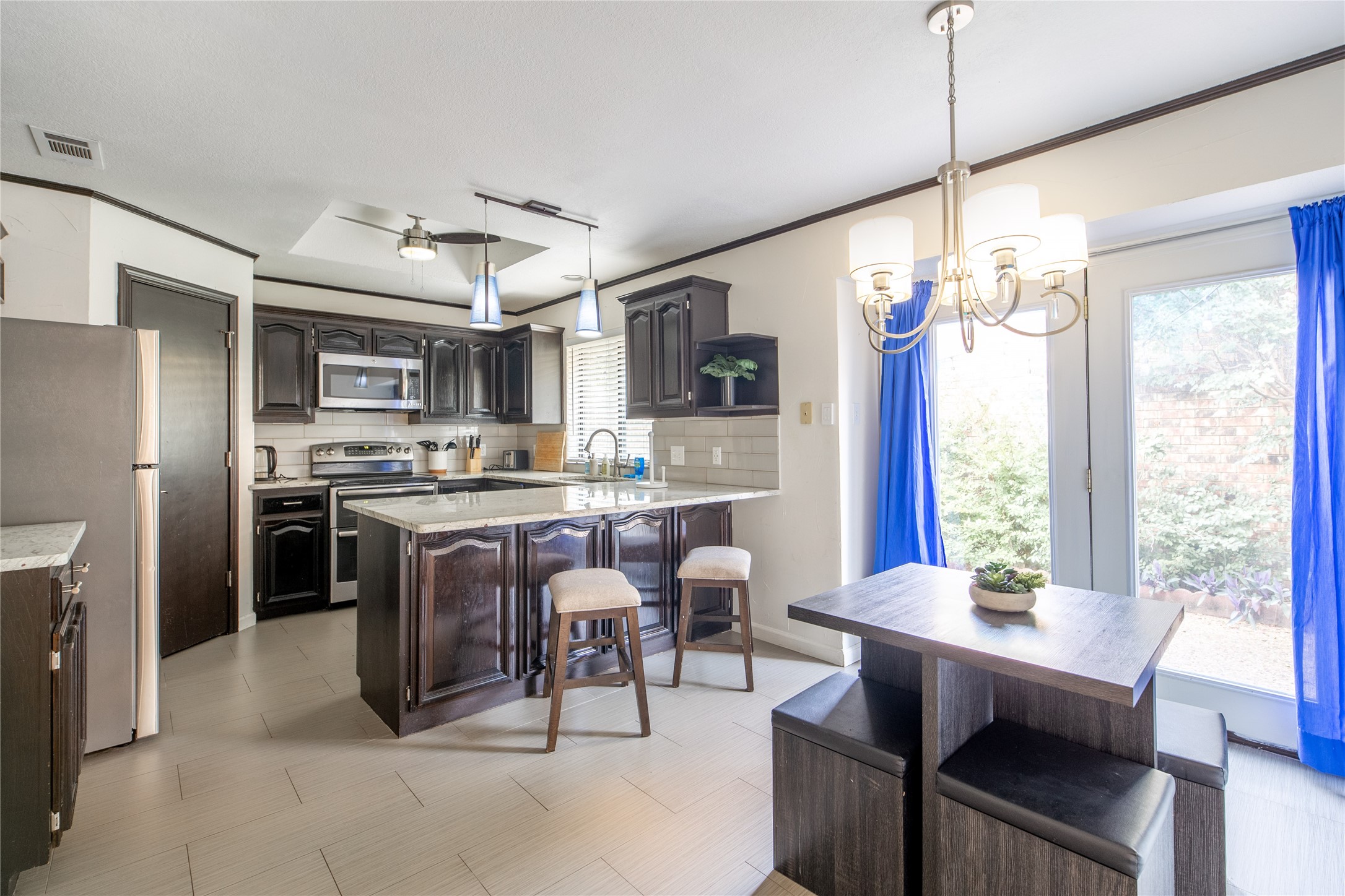 621 Woodway Lane Richardson TX 75081