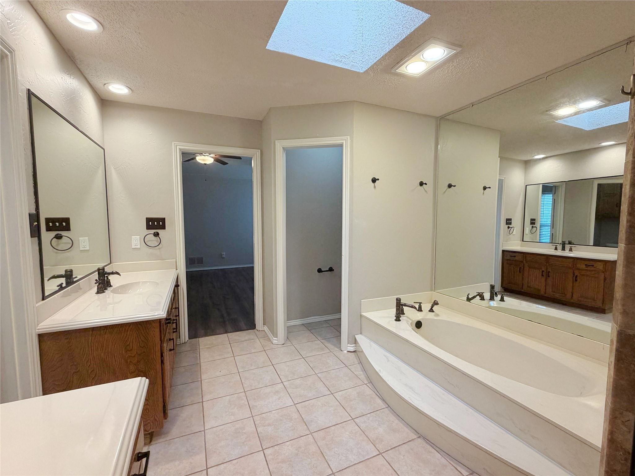 3706 Waycross Court Arlington TX 76016