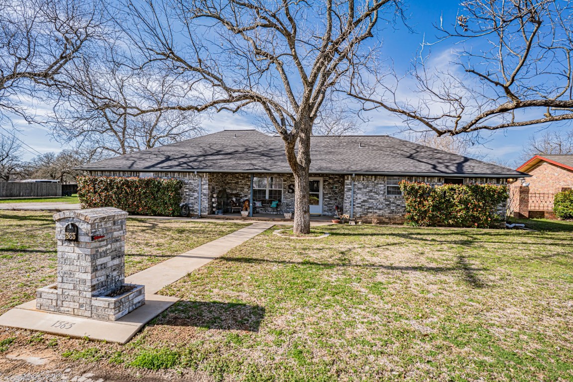 1565 W Hyman Street Stephenville TX 76401