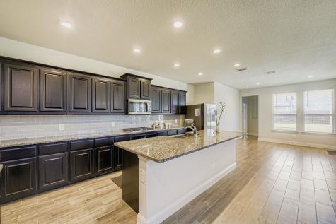 5961 Halls Lake Loop Fort Worth TX 76179
