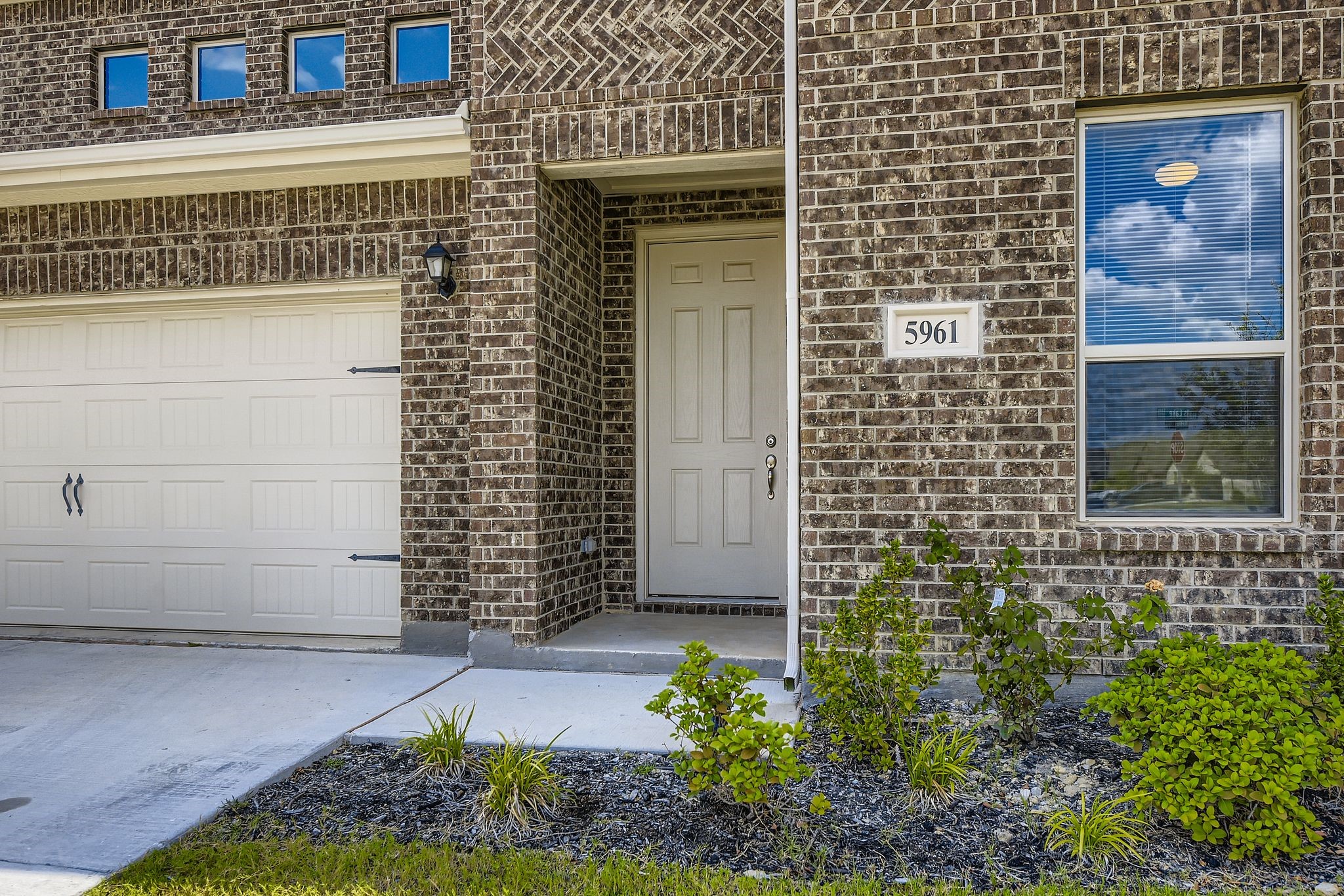 5961 Halls Lake Loop Fort Worth TX 76179