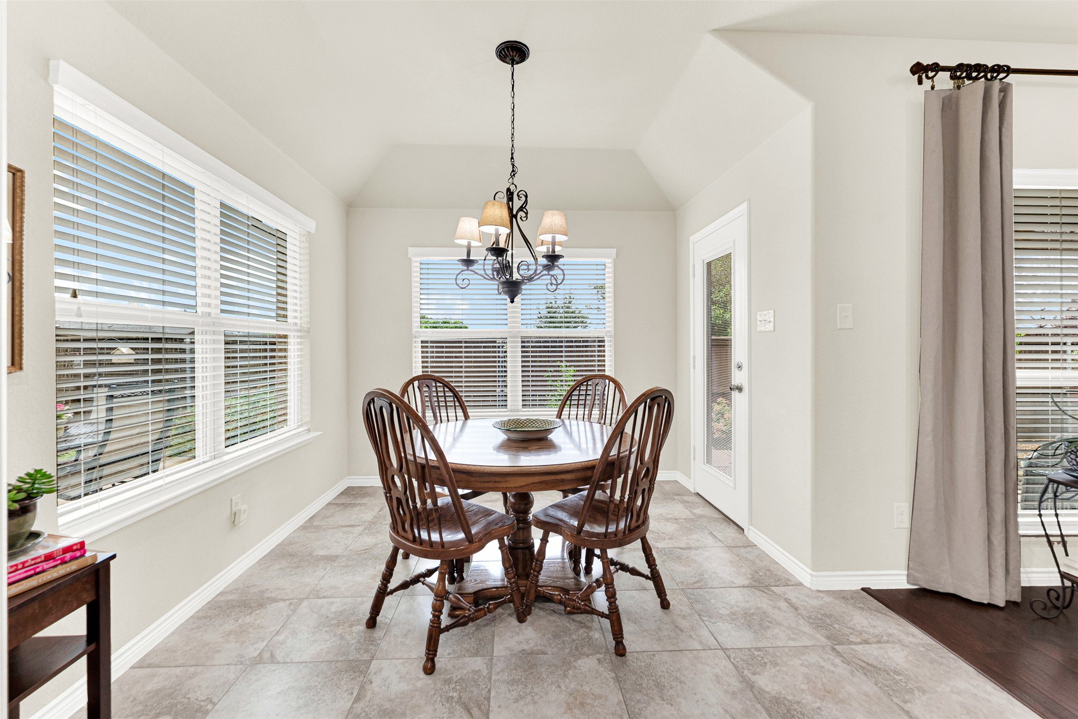 1401 Silver Lake Drive Rockwall TX 75087