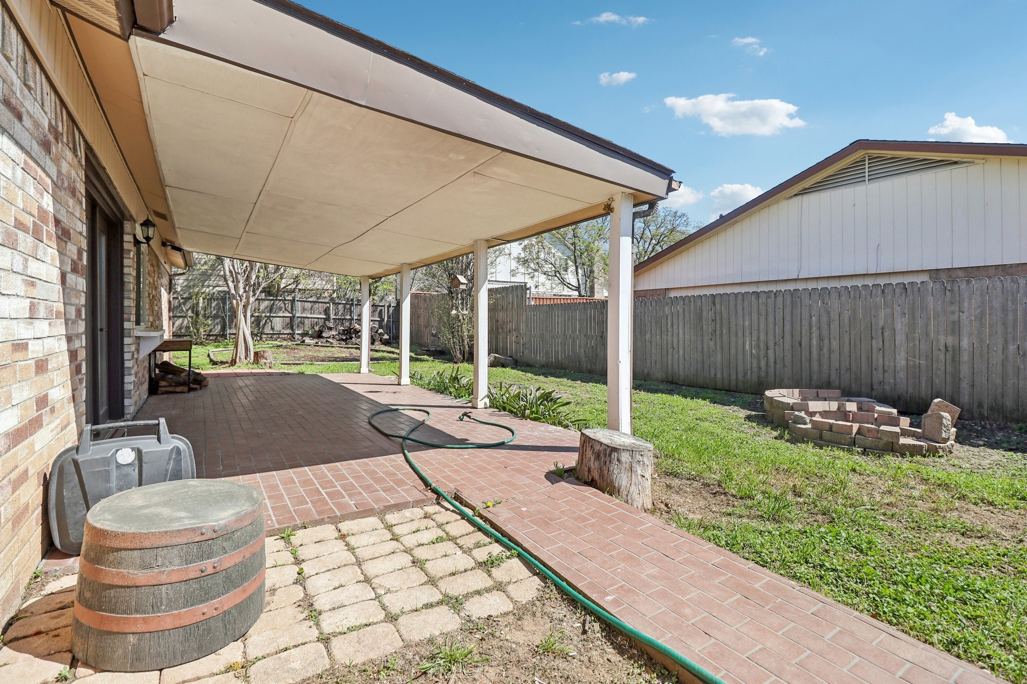 3216 Red Oak Lane Bedford TX 76021