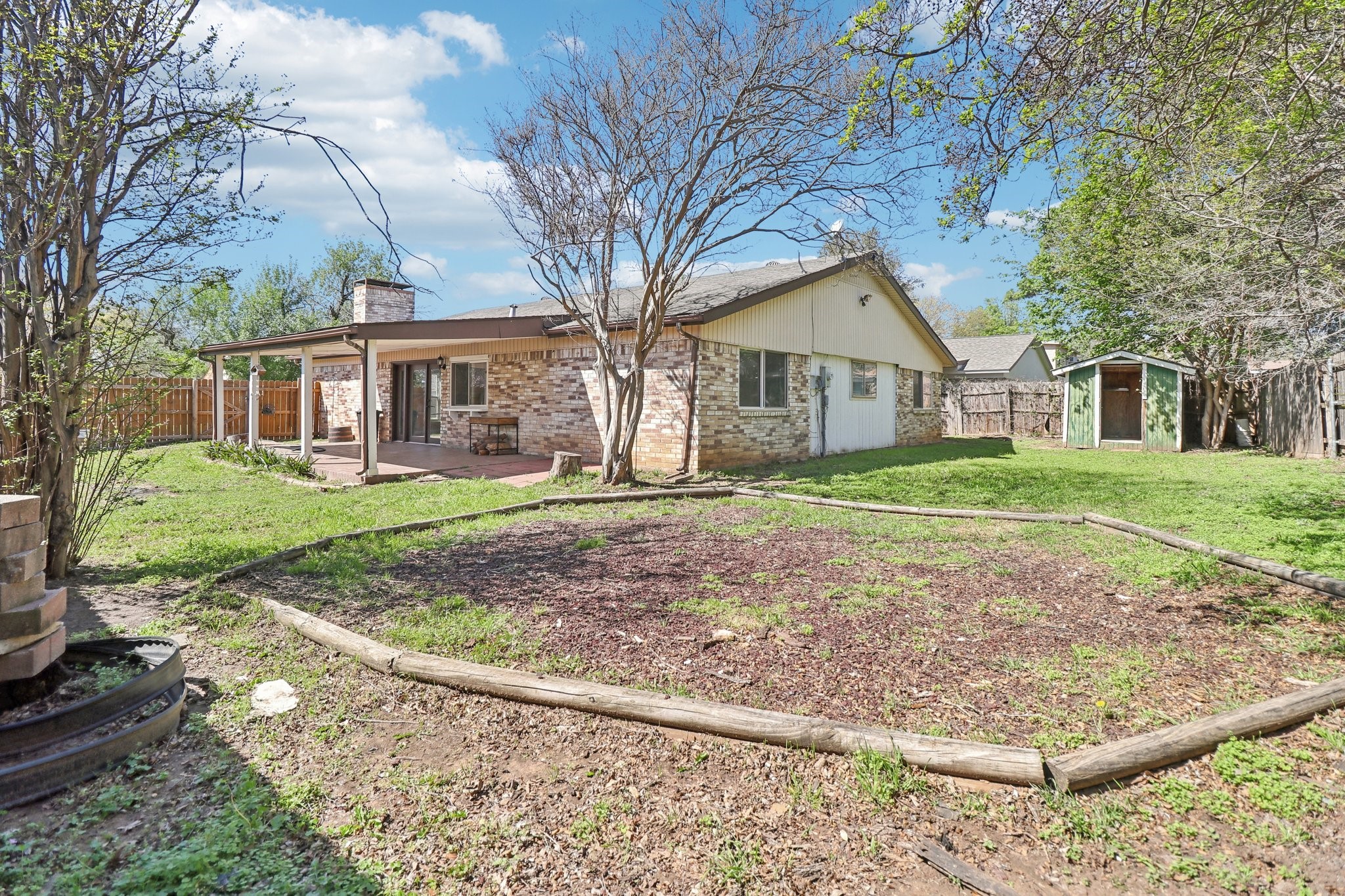3216 Red Oak Lane Bedford TX 76021