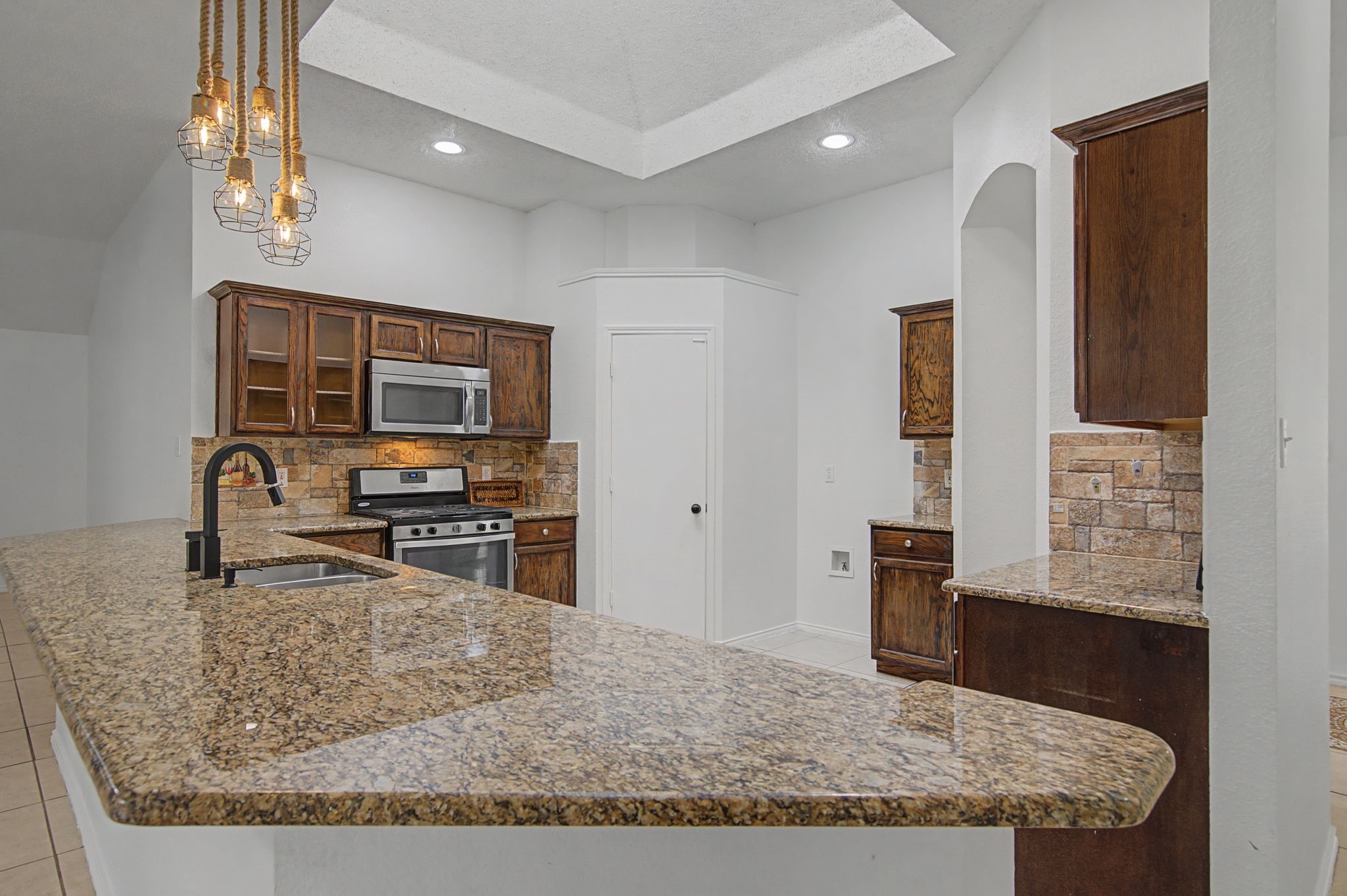 1104 Angel Fire Lane Arlington TX 76001