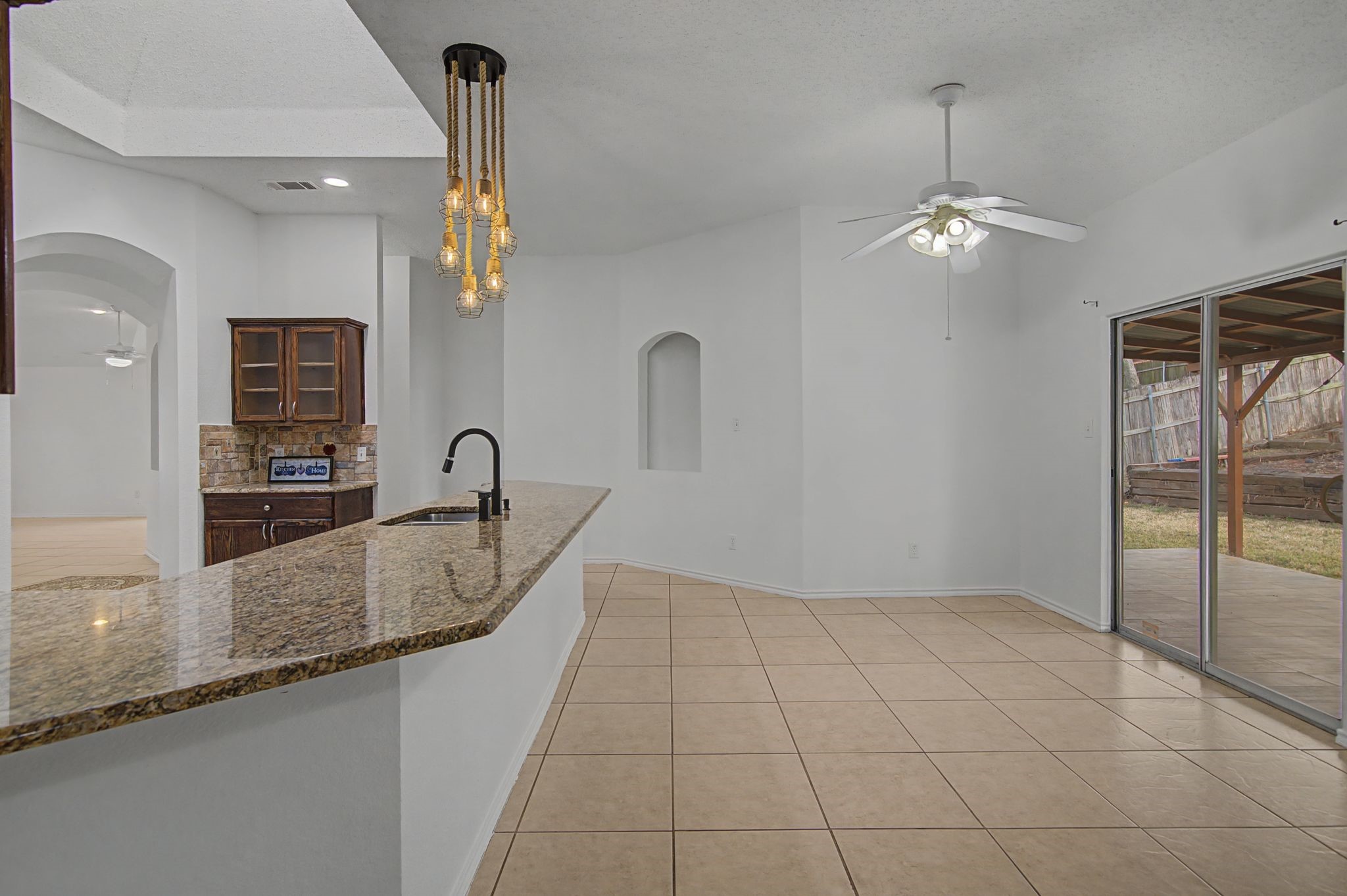 1104 Angel Fire Lane Arlington TX 76001