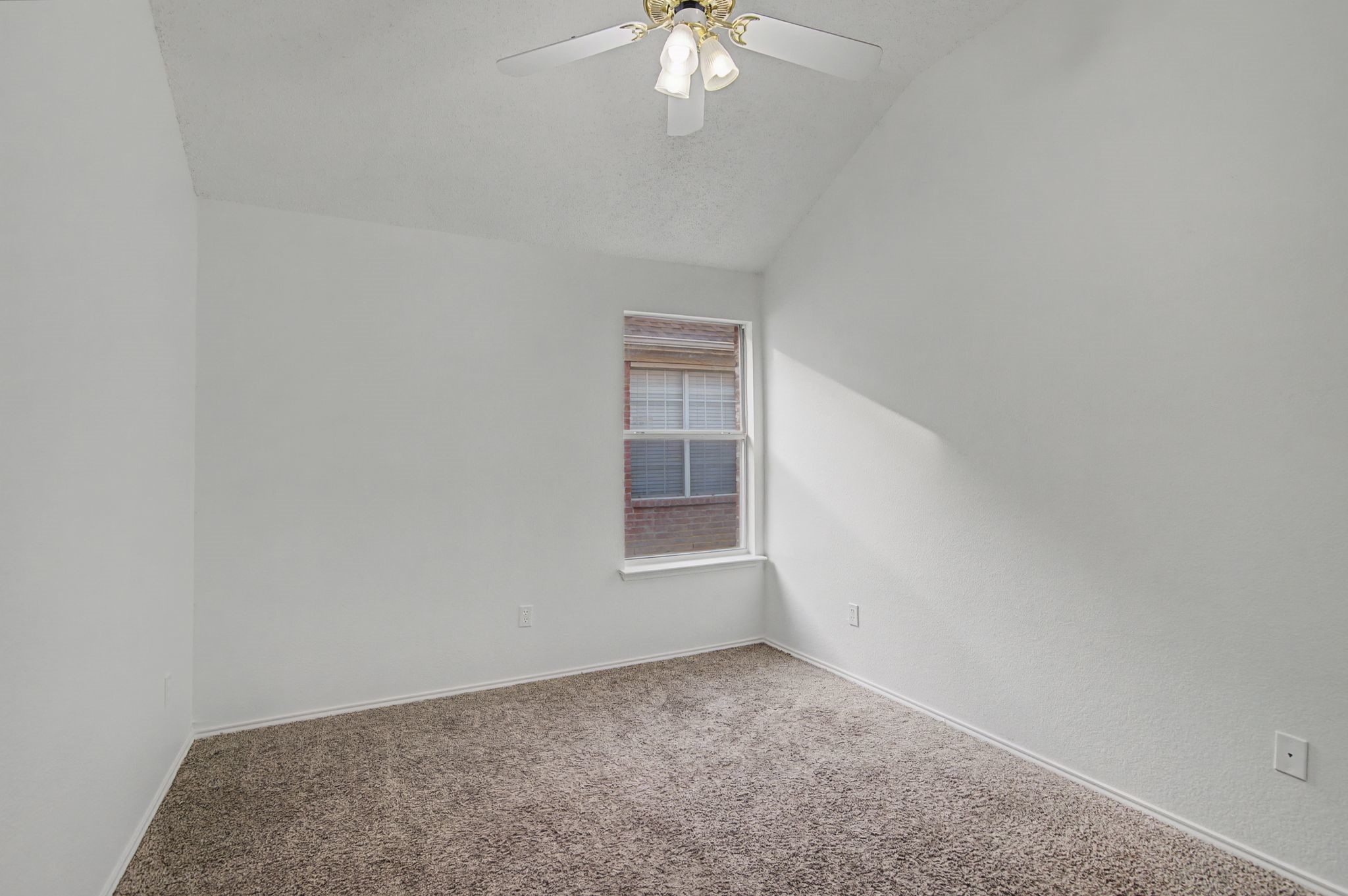 1104 Angel Fire Lane Arlington TX 76001