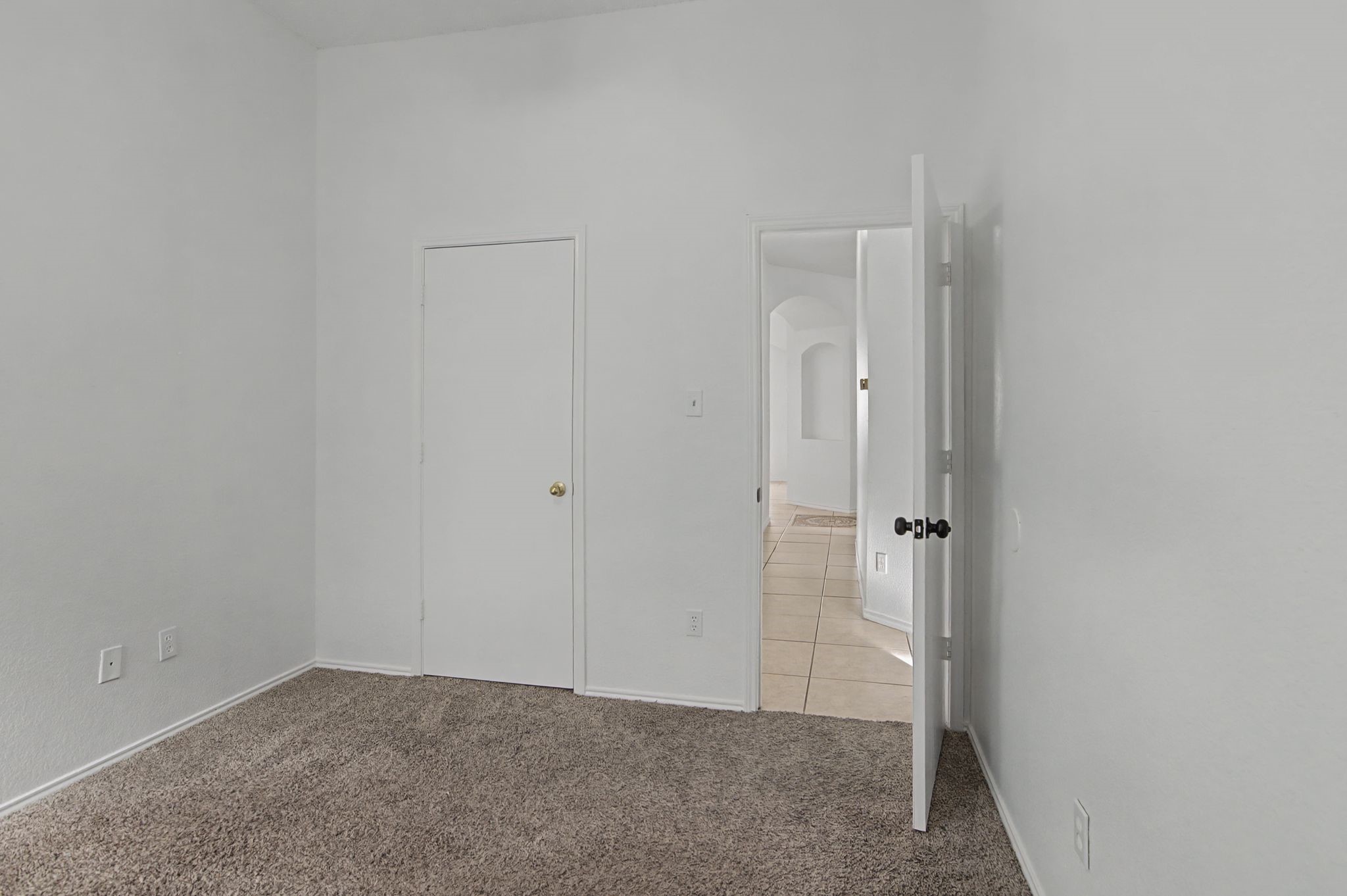 1104 Angel Fire Lane Arlington TX 76001