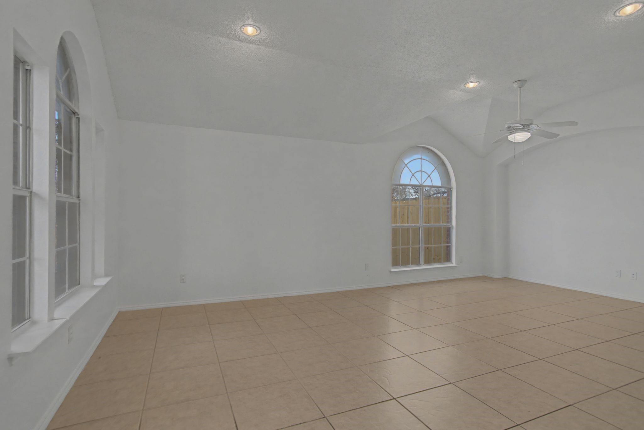 1104 Angel Fire Lane Arlington TX 76001
