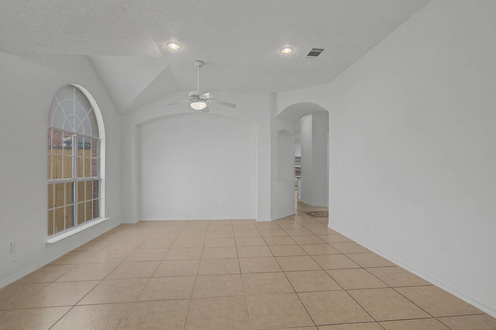 1104 Angel Fire Lane Arlington TX 76001