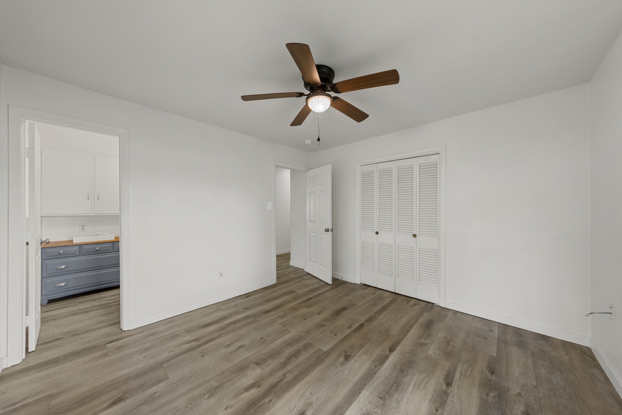 706 W Denison Drive Robinson TX 76706