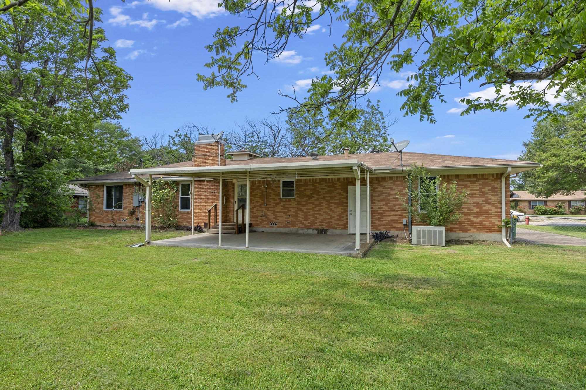 706 W Denison Drive Robinson TX 76706