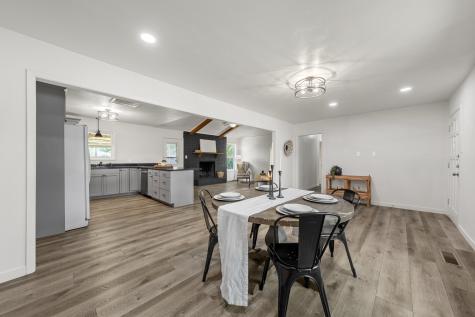 706 W Denison Drive Robinson TX 76706