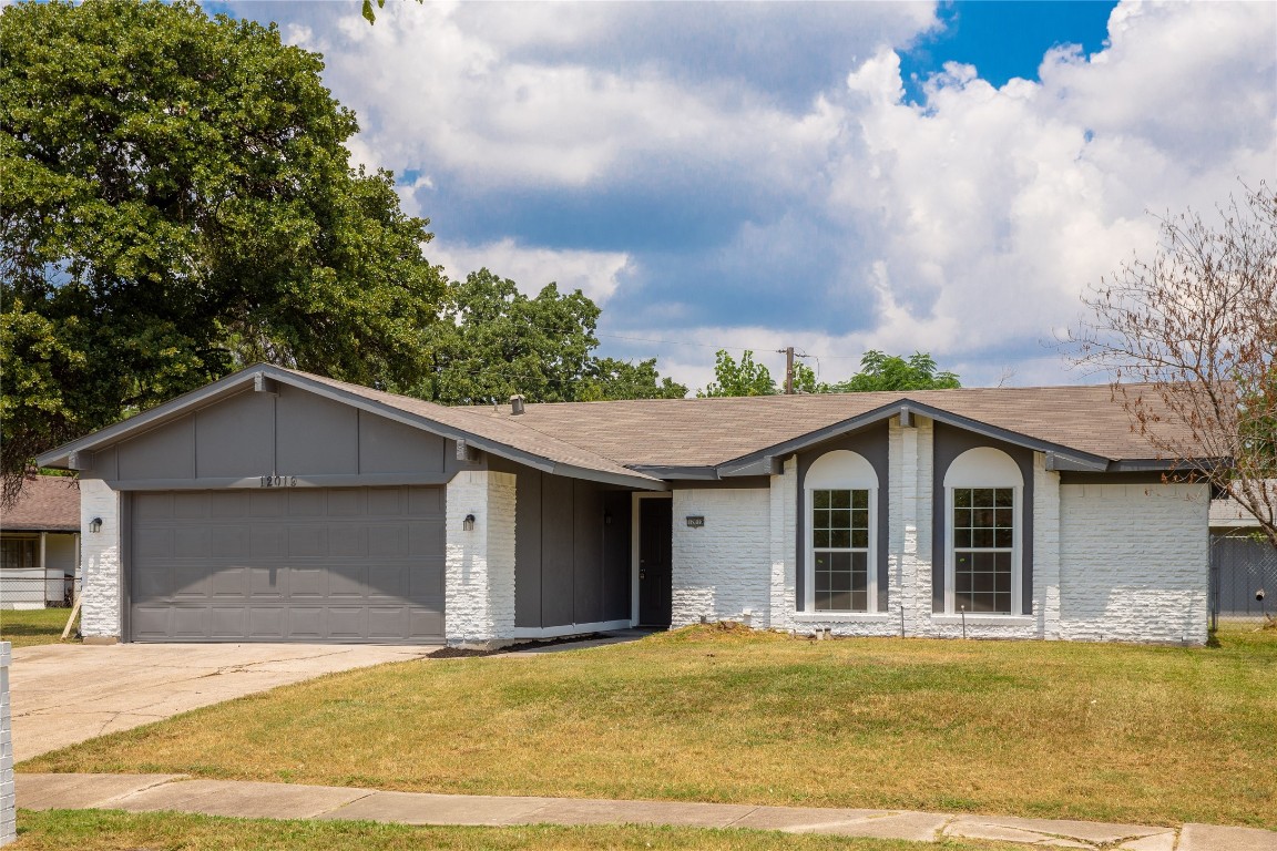 12019 Squire Drive Balch Springs TX 75180