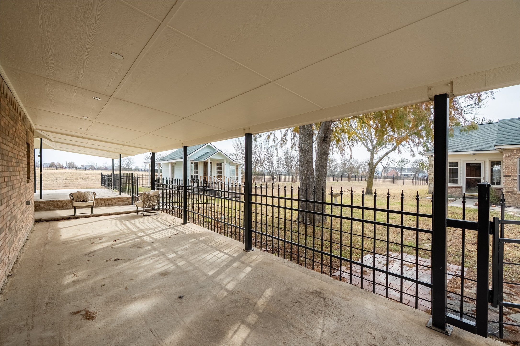 364 Parker Road Van Alstyne TX 75495