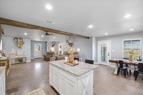 1052 Vz County Road 3208 Wills Point TX 75169