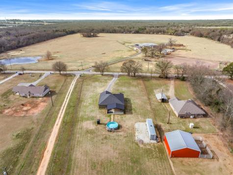 1052 Vz County Road 3208 Wills Point TX 75169