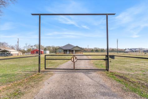 1052 Vz County Road 3208 Wills Point TX 75169