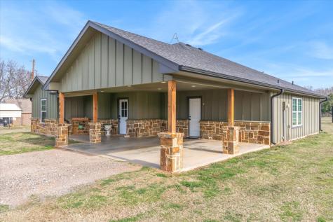 1052 Vz County Road 3208 Wills Point TX 75169