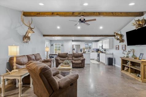 1052 Vz County Road 3208 Wills Point TX 75169