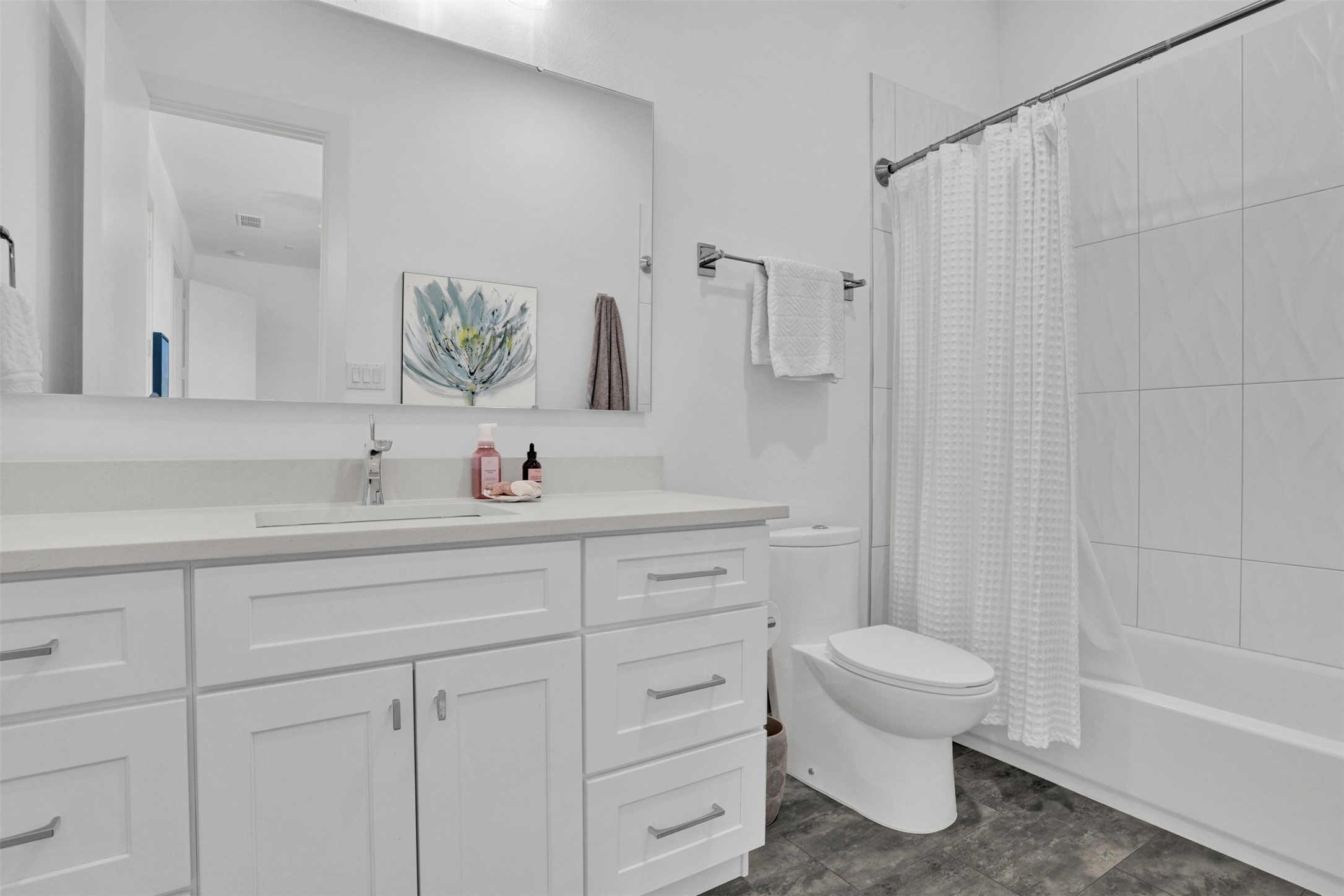 13001 Hutton Drive Farmers Branch TX 75234