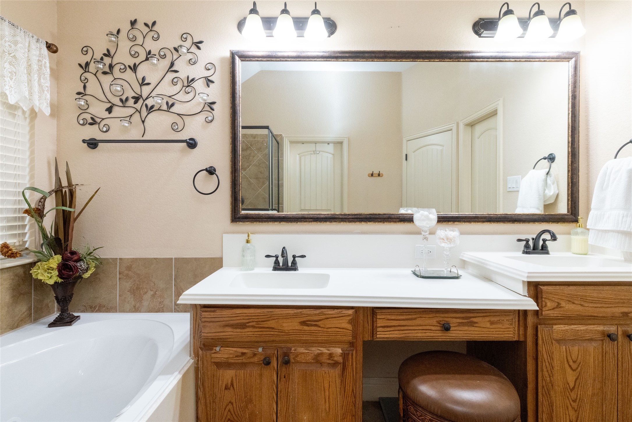 101 Timber Trail Runaway Bay TX 76426