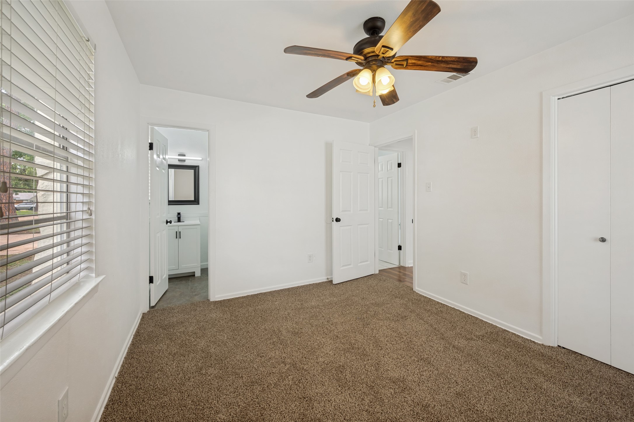 2209 Hackberry Drive Arlington TX 76013