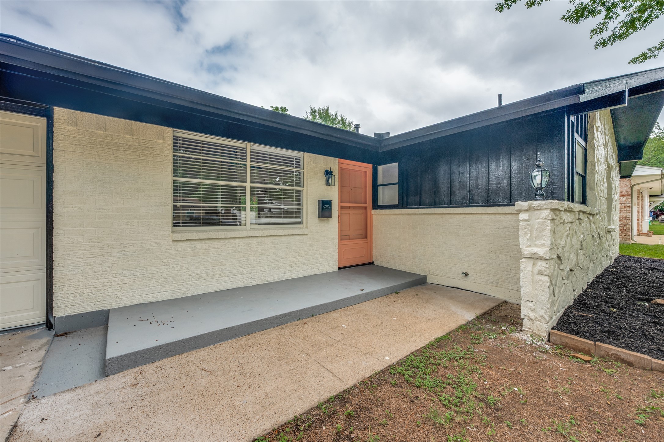 2209 Hackberry Drive Arlington TX 76013