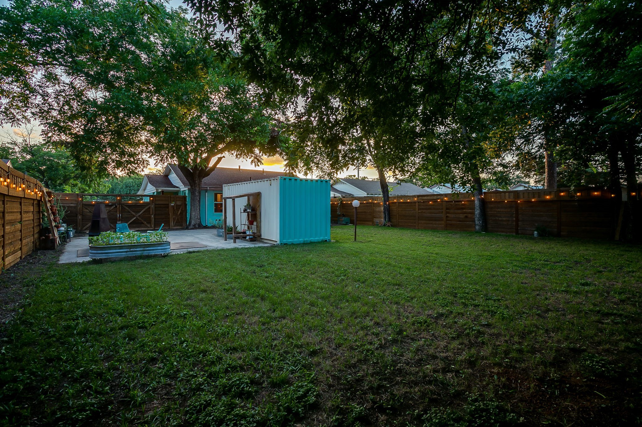 1908 N Riverside Drive Fort Worth TX 76111