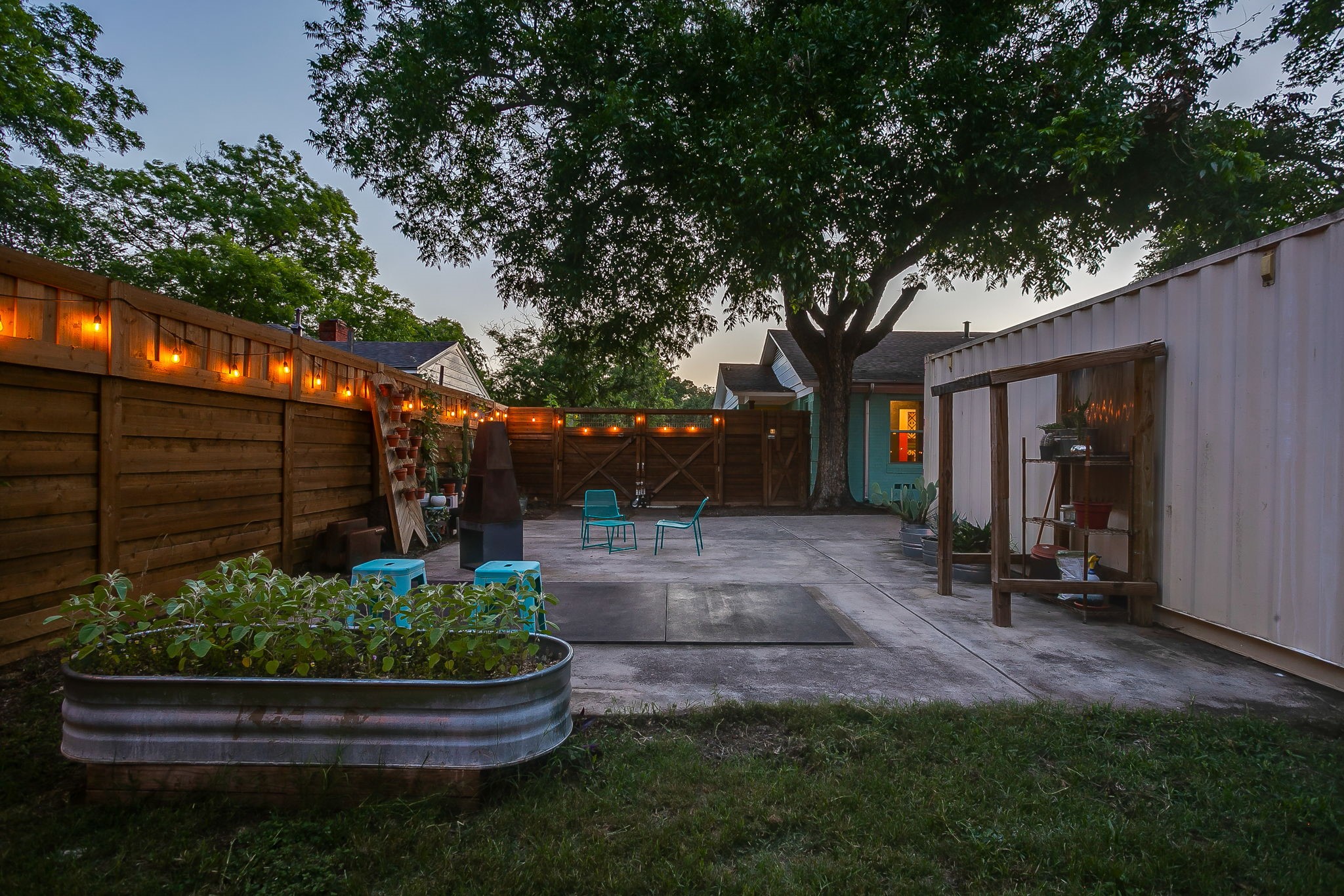 1908 N Riverside Drive Fort Worth TX 76111