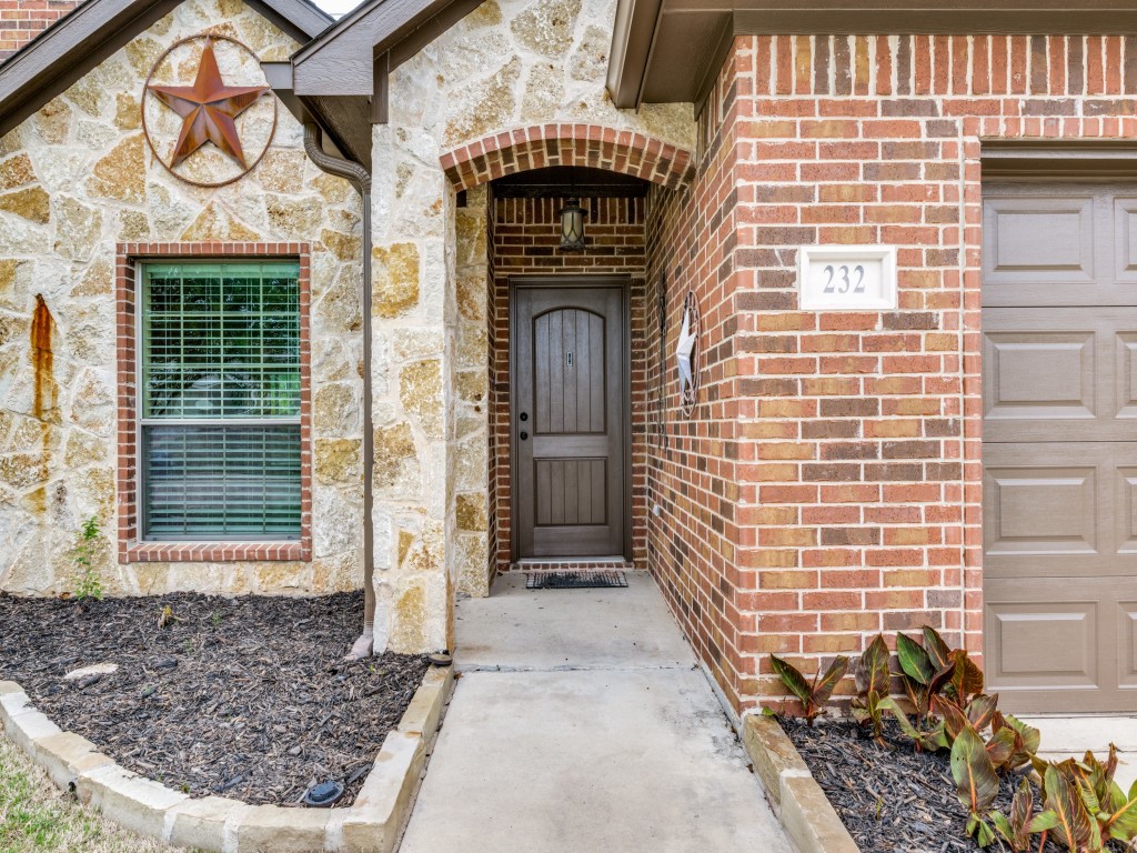232 Windmill Drive Justin TX 76247