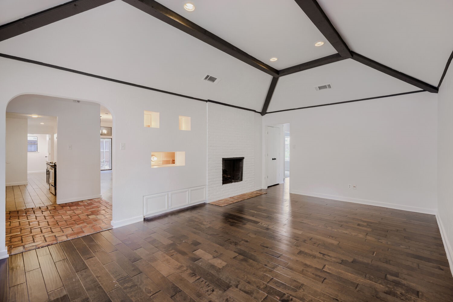6234 La Cosa Drive Dallas TX 75248