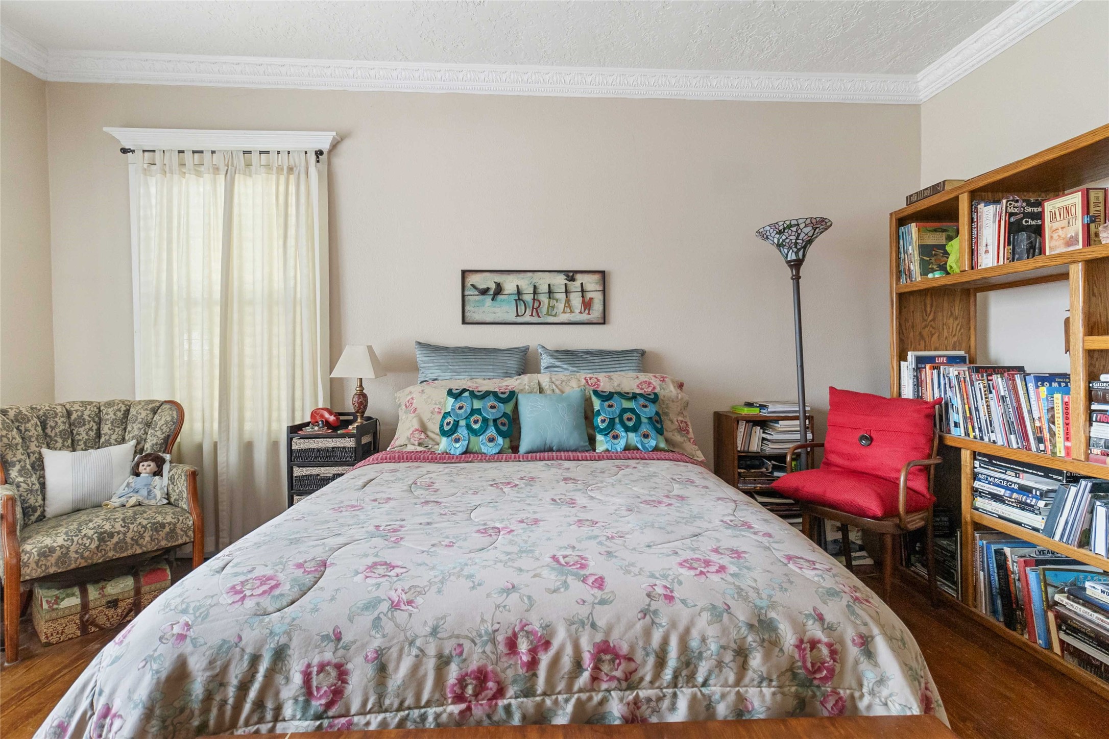 409 N Sylvania Avenue Fort Worth TX 76111