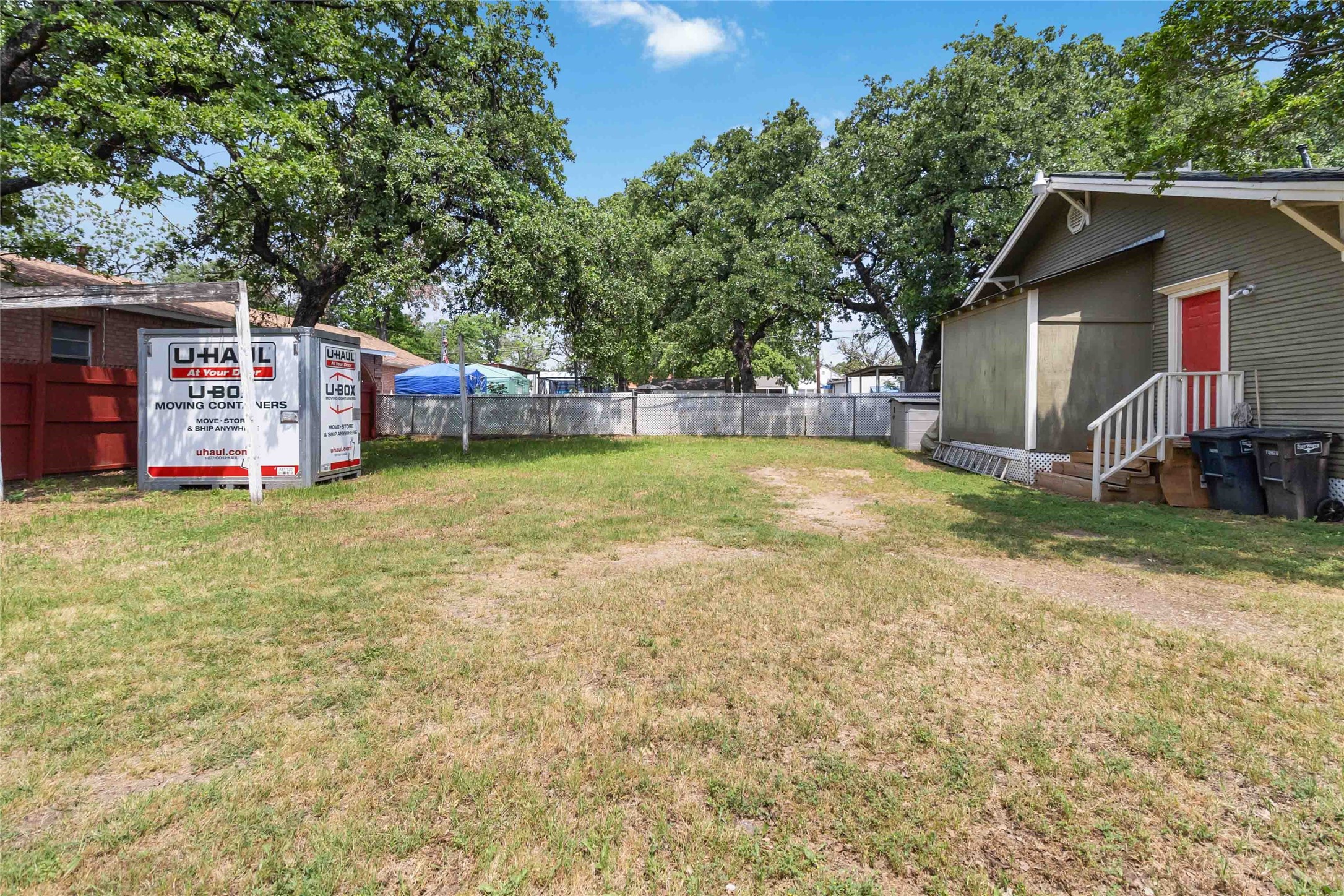 409 N Sylvania Avenue Fort Worth TX 76111