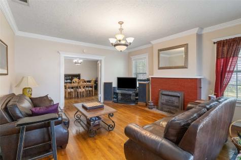 409 N Sylvania Avenue Fort Worth TX 76111