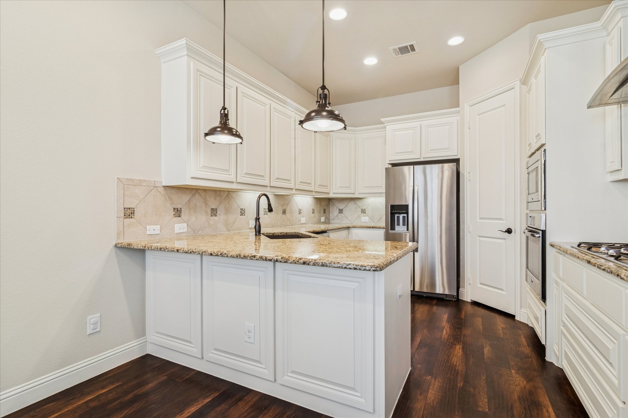 279 Moorland Drive Richardson TX 75080