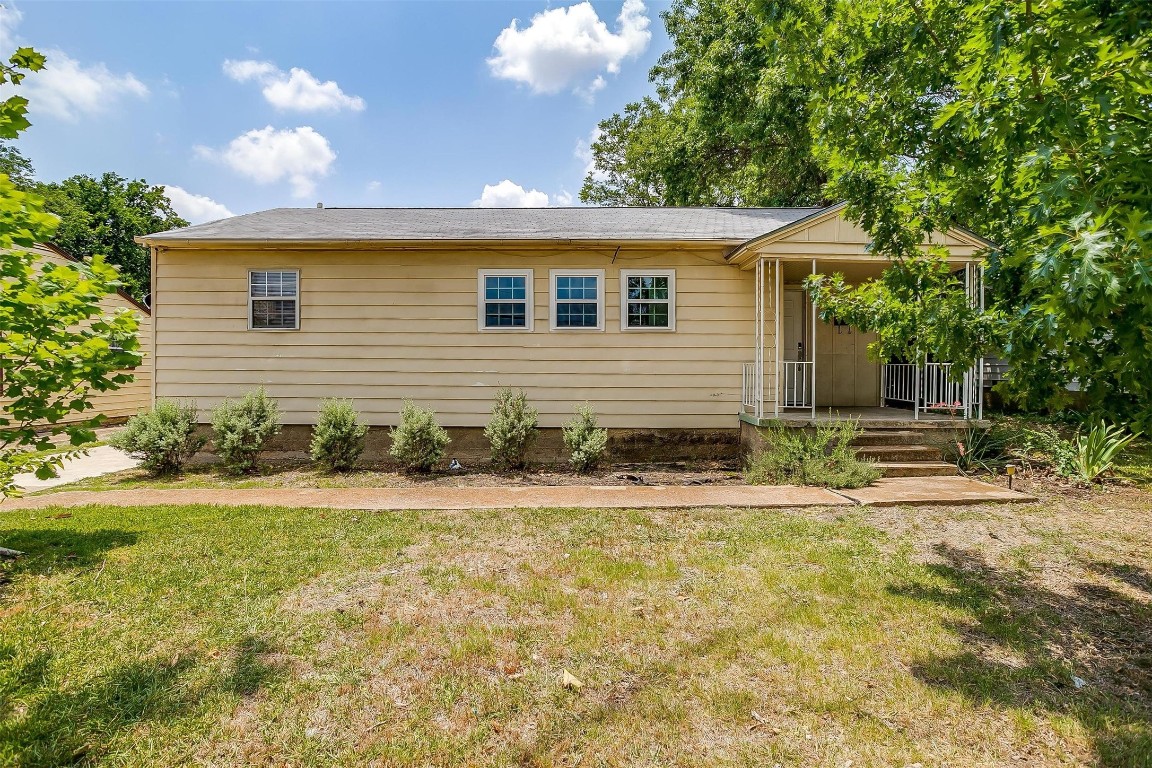617 SW 3rd Street Grand Prairie TX 75051