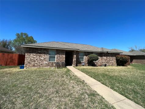 1139 Heather Wood Drive Duncanville TX 75137