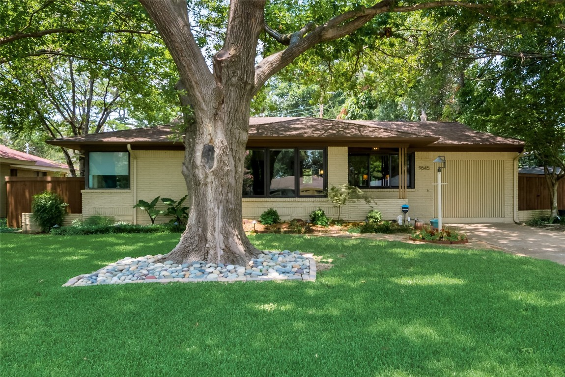 9645 Cloister Drive Dallas TX 75228